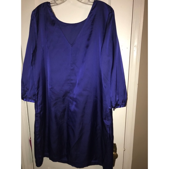 Dialogue Dress - Picture 3 of 3